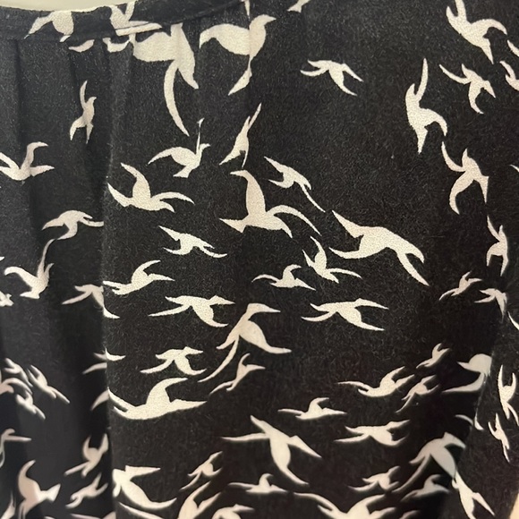 Beautiful black boho maxi dress with white nerds and comes with a belt - Picture 4 of 6